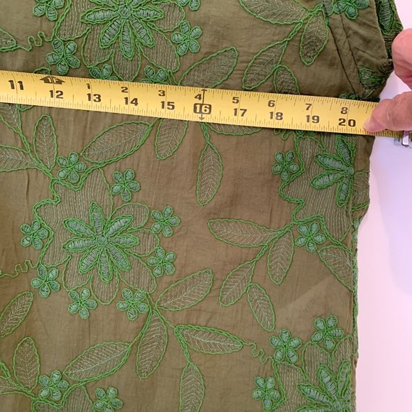 Anthropologie Embroidered Green Cropped Top Size S - Picture 3 of 5